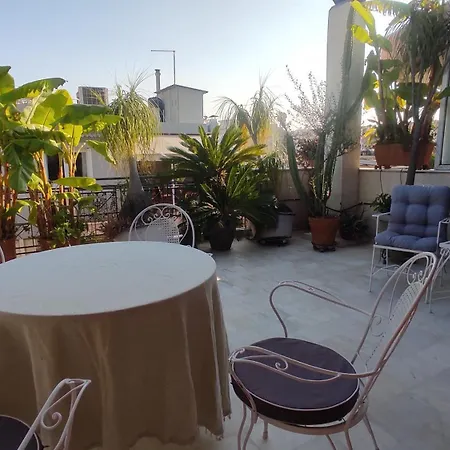 Grey Stones & Balcony דירה
