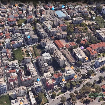 Grey Stones & Balcony Apartment *