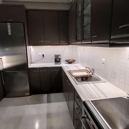 Daire Grey Stones & Balcony