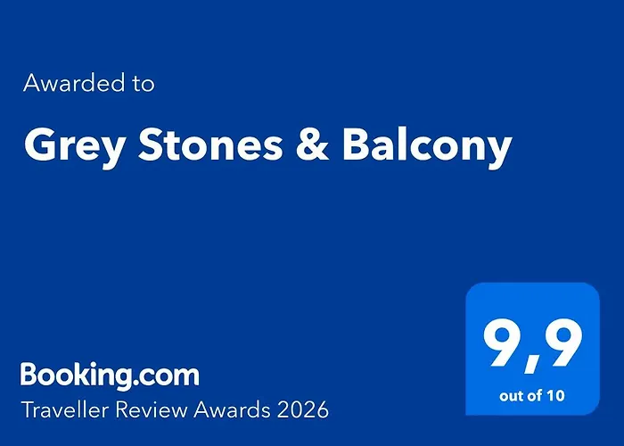 Grey Stones & Balcony * פאטרה